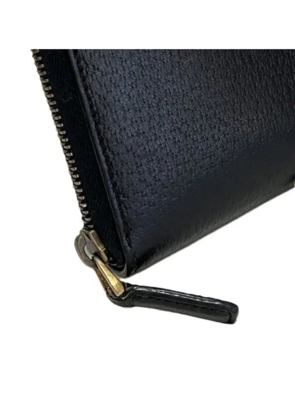★SOLD★ Gucci GG Marmont Leather Zip Around Wallet - Picture 7 of 9